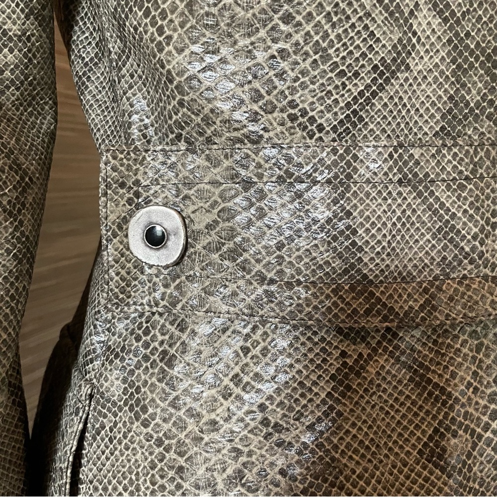 Vintage 1960s French Snakeskin Trench Jacket - Picture 5 of 6